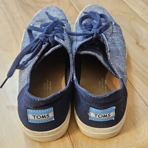 TOMS Sneakers LENOX Navy Canvas Sneakers Womens 8, EUC